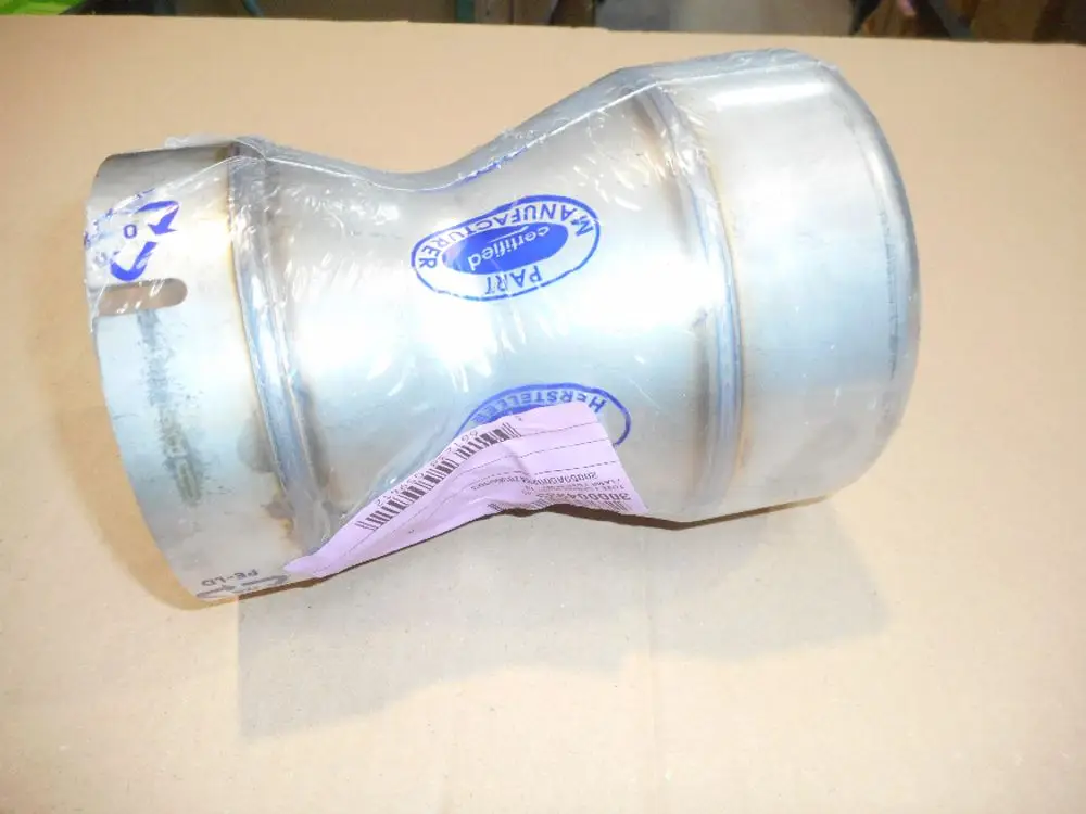 Remeha-Flammrohr aus Metall. Das Produkt ist verpackt und zeigt ein Etikett mit Informationen, jedoch ohne spezifische Maße oder Produktdetails sichtbar.